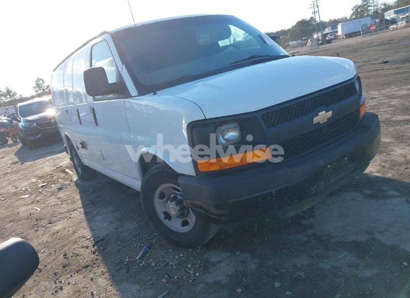 2009 Chevrolet Express 2500 WORK VAN (VIN 1GCGG25C691129151) main photo