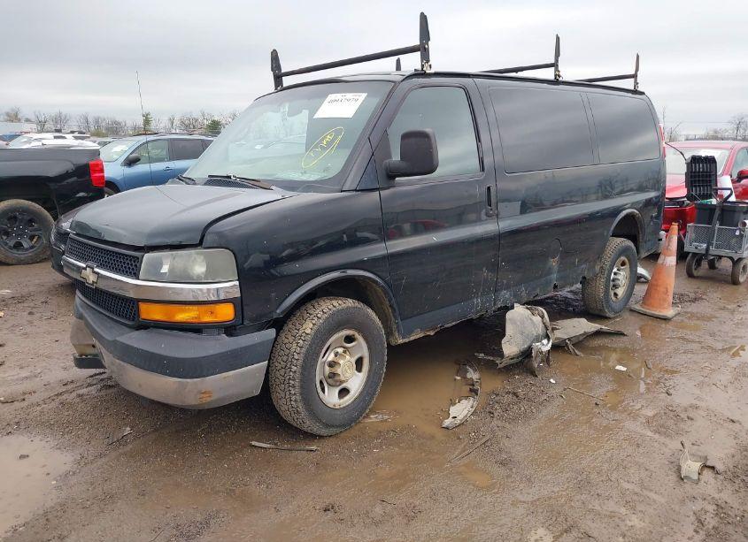 Photo 2 of 2008 Chevrolet Express WORK VAN (VIN 1GCGG25C781120389)