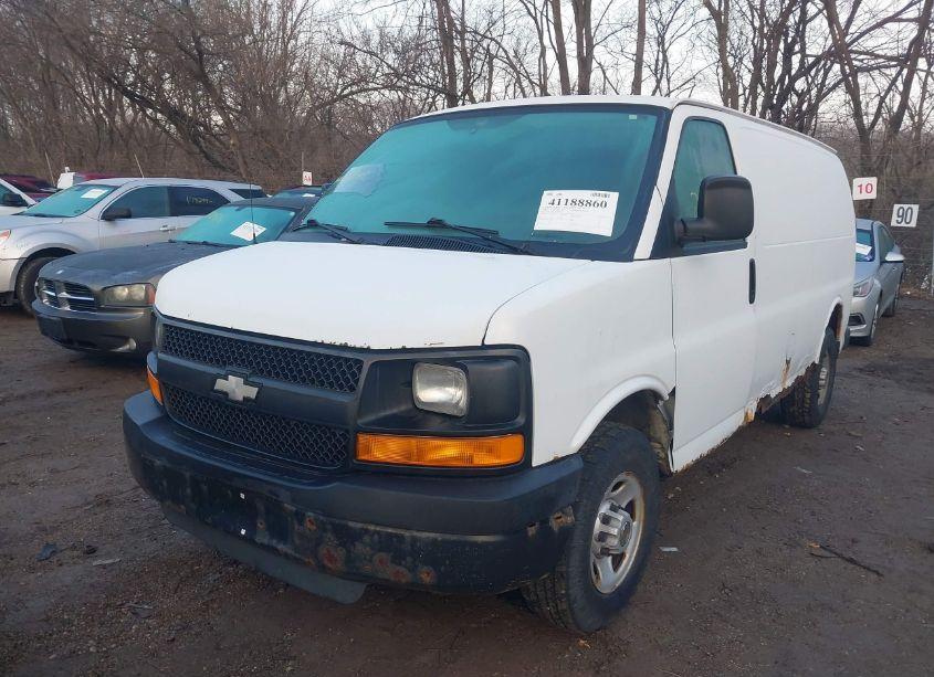 Photo 2 of 2008 Chevrolet Express WORK VAN (VIN 1GCGG25C781190975)