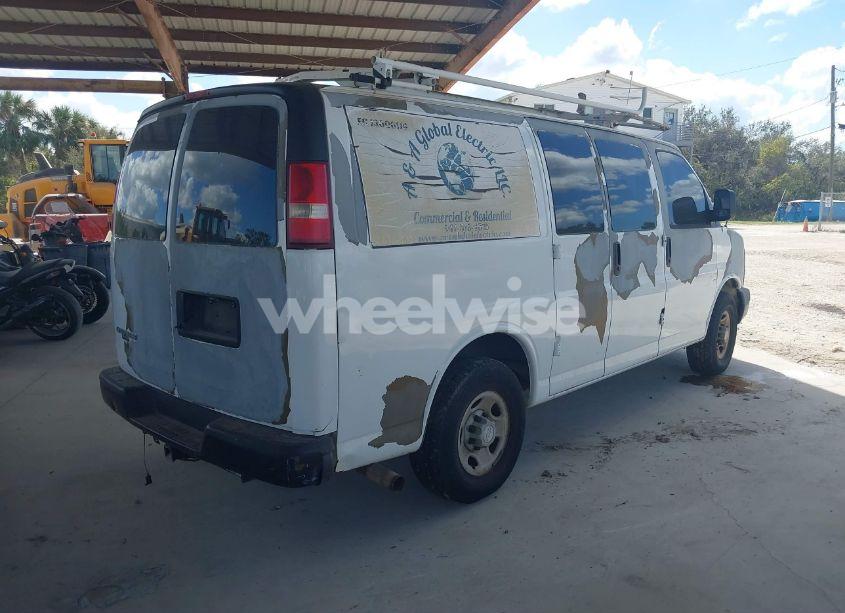 Photo 4 of 2009 Chevrolet Express G2500 (VIN 1GCGG25C791154429)