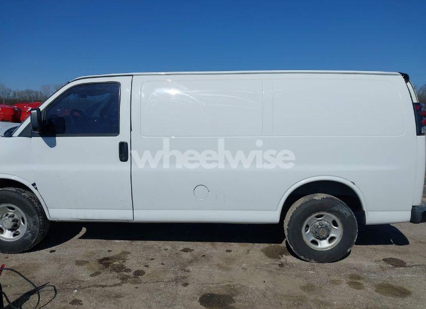 Photo 14 of 2008 Chevrolet Express WORK VAN (VIN 1GCGG25C881182464)