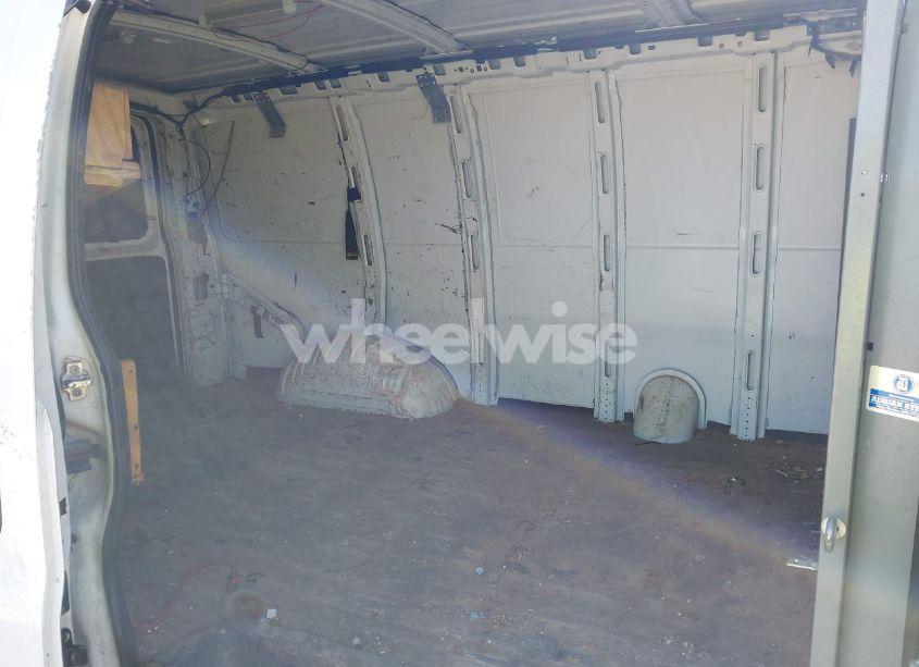 Photo 8 of 2008 Chevrolet Express WORK VAN (VIN 1GCGG25C881182464)