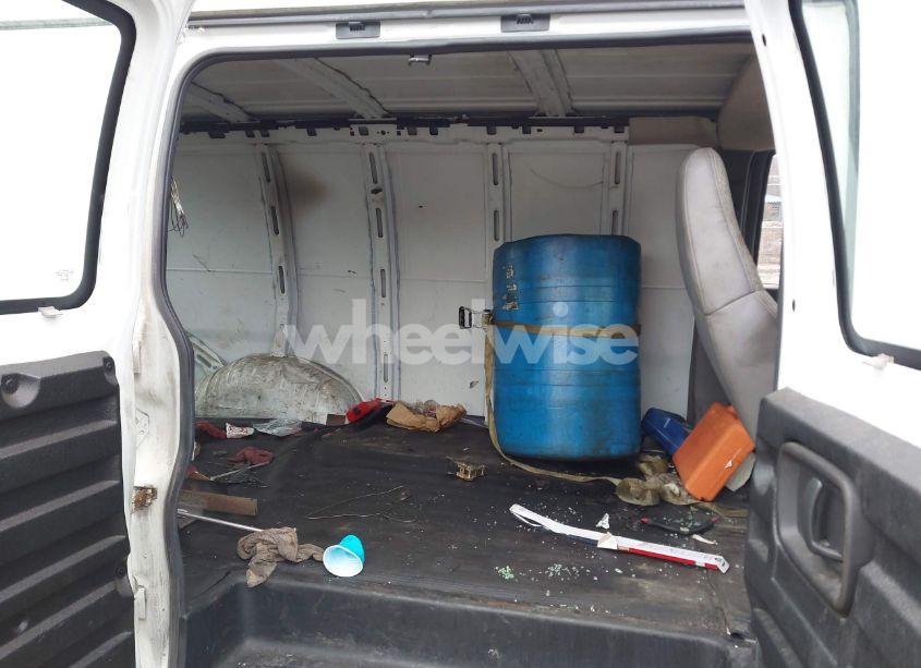 Photo 8 of 2009 Chevrolet Express 2500 WORK VAN (VIN 1GCGG25C891119169)