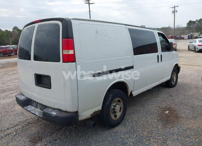 Photo 4 of 2008 Chevrolet Express WORK VAN (VIN 1GCGG25C981156777)