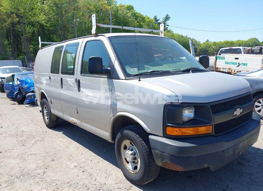 Photo 6 of 2008 Chevrolet Express WORK VAN (VIN 1GCGG25C981162904)