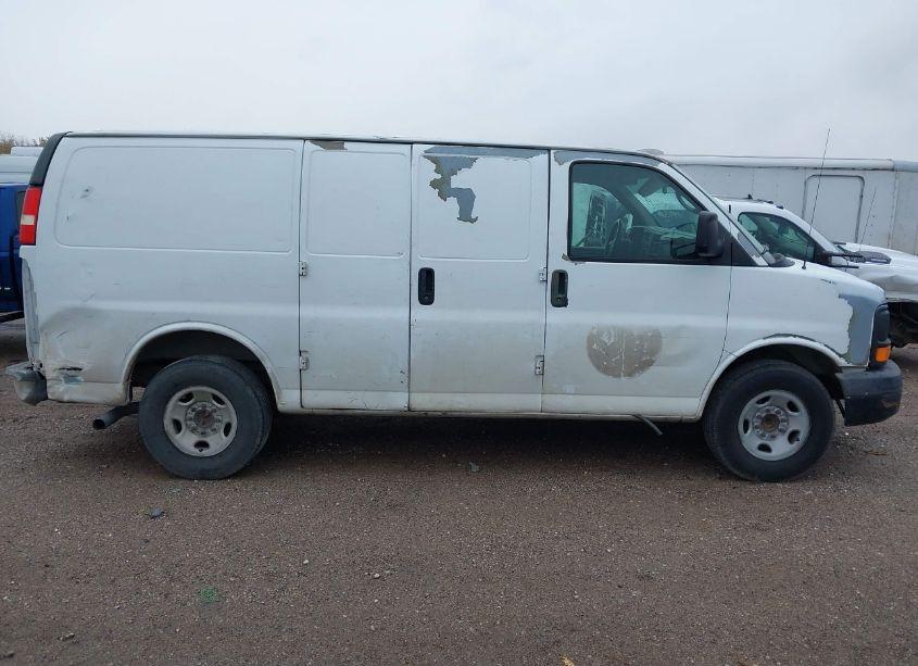 Photo 13 of 2009 Chevrolet Express 2500 WORK VAN (VIN 1GCGG25C991145831)