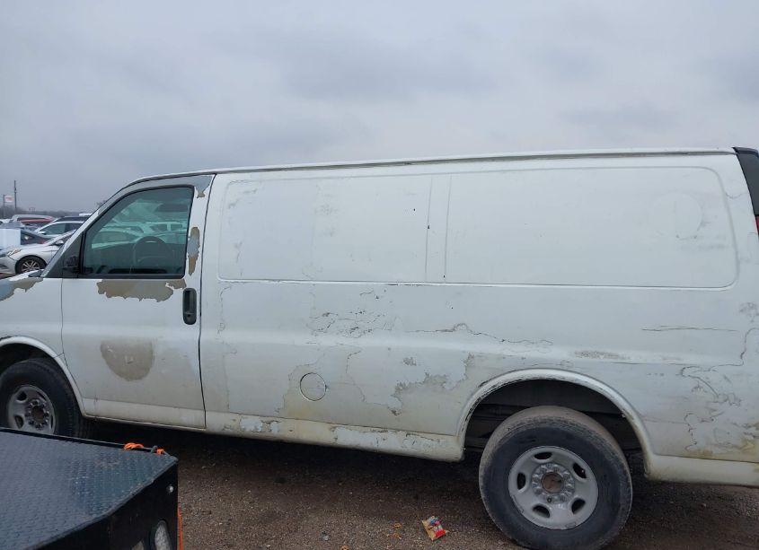 Photo 14 of 2009 Chevrolet Express 2500 WORK VAN (VIN 1GCGG25C991145831)