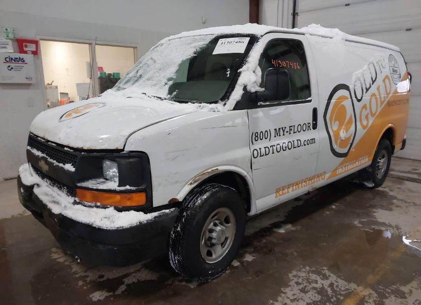 Photo 2 of 2008 Chevrolet Express WORK VAN (VIN 1GCGG25CX81133508)