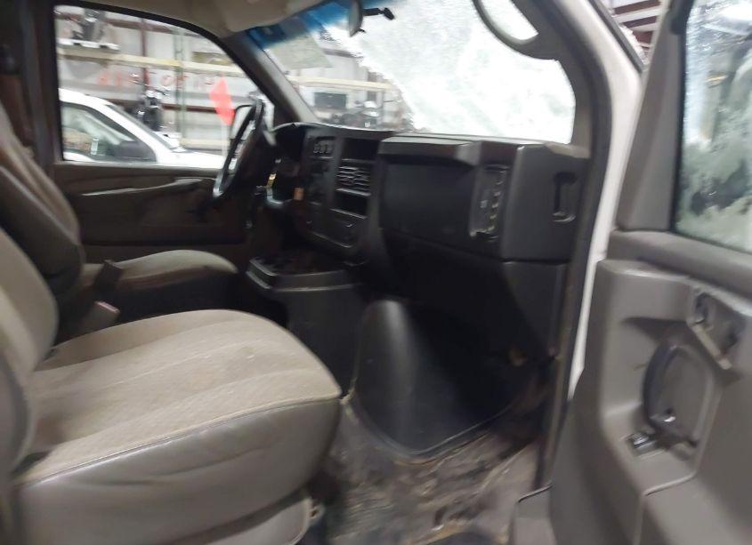 Photo 5 of 2008 Chevrolet Express WORK VAN (VIN 1GCGG25CX81133508)