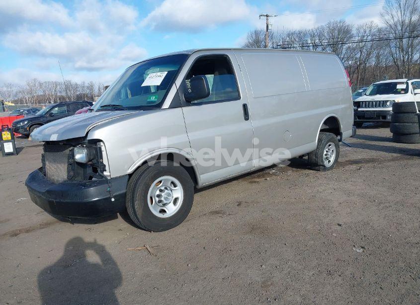 Photo 2 of 2008 Chevrolet Express WORK VAN (VIN 1GCGG25CX81146520)