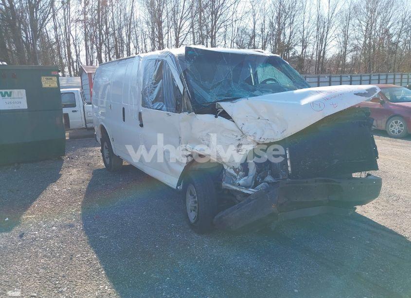 2009 Chevrolet Express 2500 WORK VAN (VIN 1GCGG25CX91122980) main photo