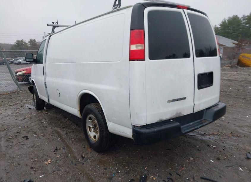 Photo 3 of 2009 Chevrolet Express 2500 WORK VAN (VIN 1GCGG25K091140539)