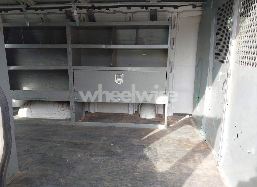 Photo 8 of 1998 Chevrolet Chevy VAN G2500 (VIN 1GCGG25R0W1069769)