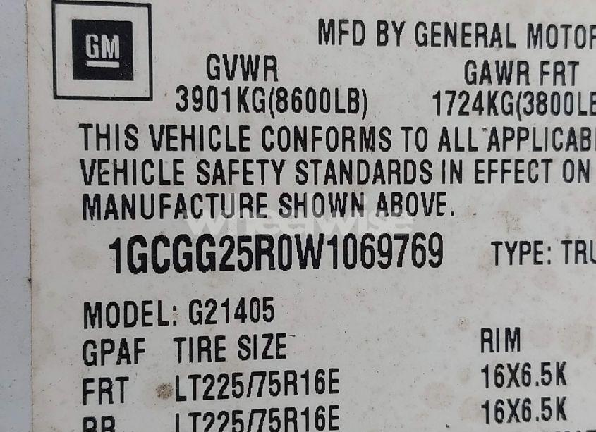 Photo 9 of 1998 Chevrolet Chevy VAN G2500 (VIN 1GCGG25R0W1069769)