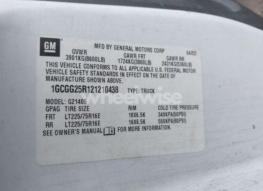 Photo 9 of 2002 Chevrolet Express (VIN 1GCGG25R121210438)