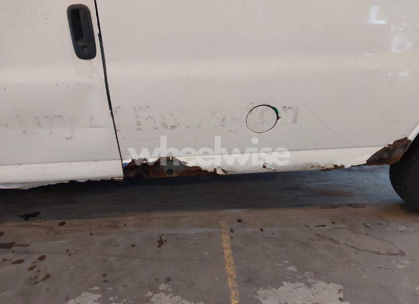 Photo 6 of 1998 Chevrolet Chevy VAN G2500 (VIN 1GCGG25R1W1065455)