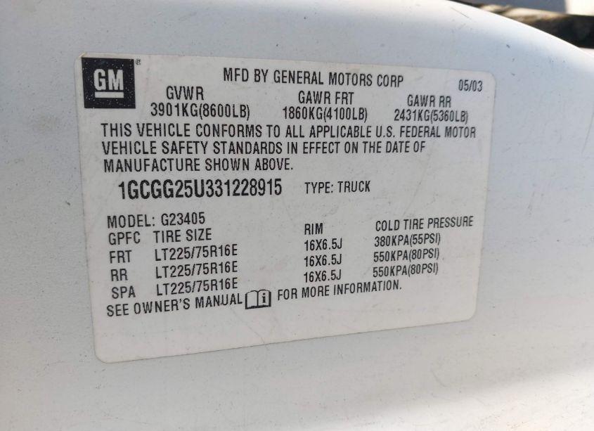 Photo 9 of 2003 Chevrolet Express (VIN 1GCGG25U331228915)