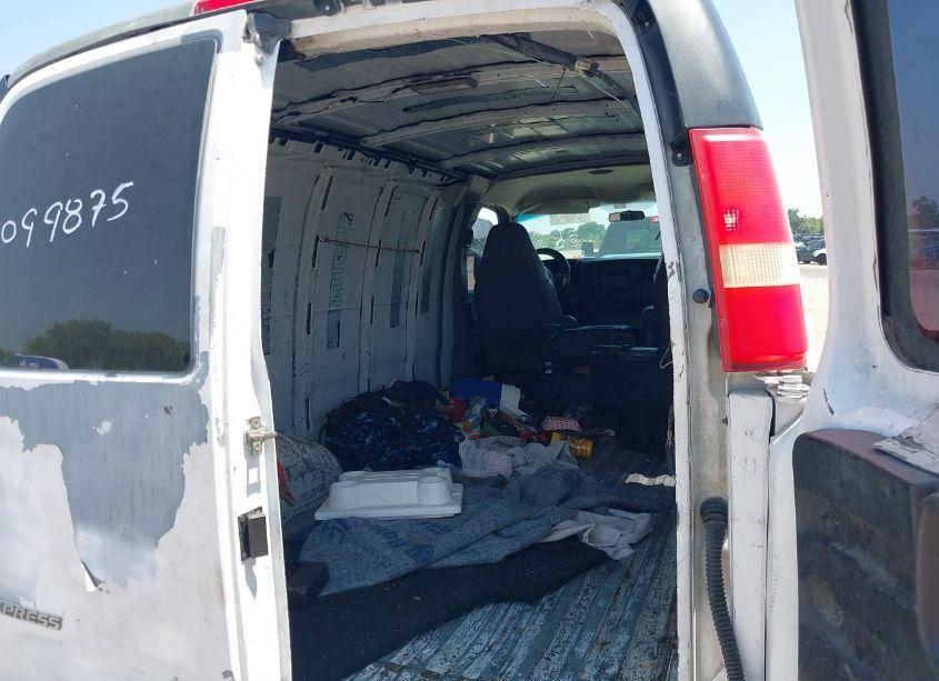 Photo 8 of 2006 Chevrolet Express WORK VAN (VIN 1GCGG25U361209995)