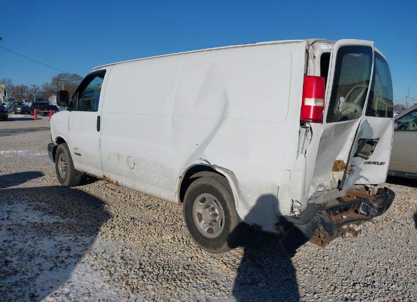 Photo 3 of 2006 Chevrolet Express WORK VAN (VIN 1GCGG25U661205469)