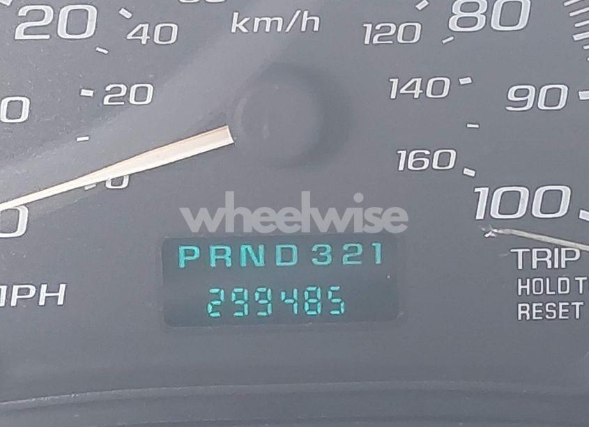 Photo 15 of 2003 Chevrolet Express (VIN 1GCGG25U931106043)