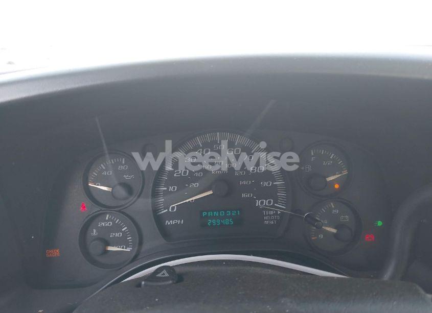 Photo 7 of 2003 Chevrolet Express (VIN 1GCGG25U931106043)
