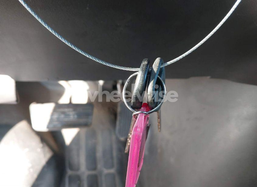 Photo 11 of 2003 Chevrolet Express (VIN 1GCGG25U931185214)