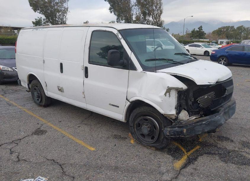 2003 Chevrolet Express (VIN 1GCGG25V031150134) main photo