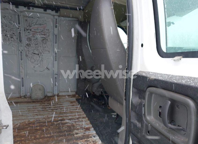 Photo 8 of 2007 Chevrolet Express WORK VAN (VIN 1GCGG25V071246710)