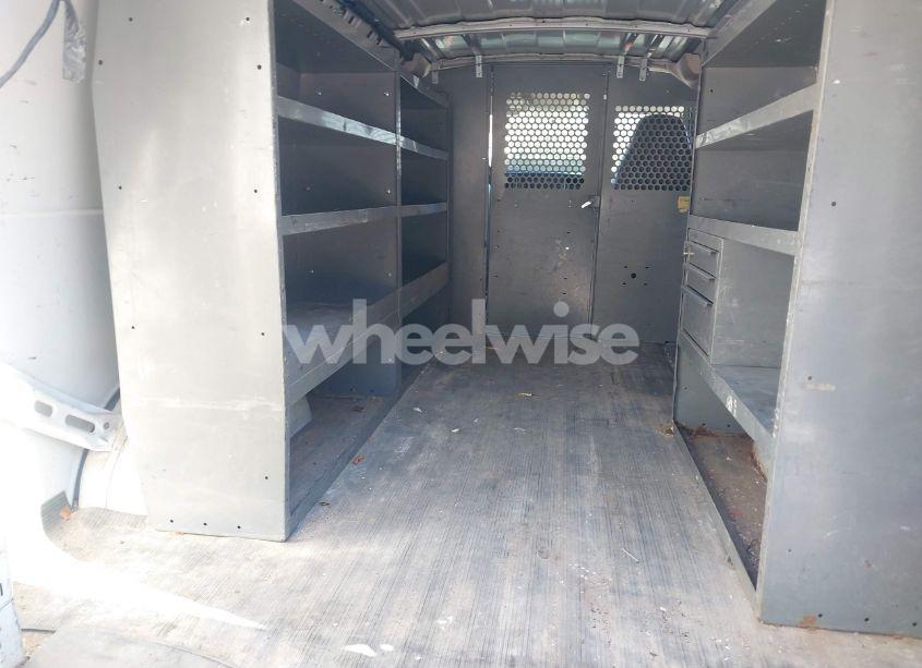 Photo 8 of 2005 Chevrolet Express (VIN 1GCGG25V151148945)