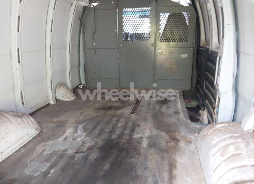 Photo 8 of 2006 Chevrolet Express WORK VAN (VIN 1GCGG25V161167660)