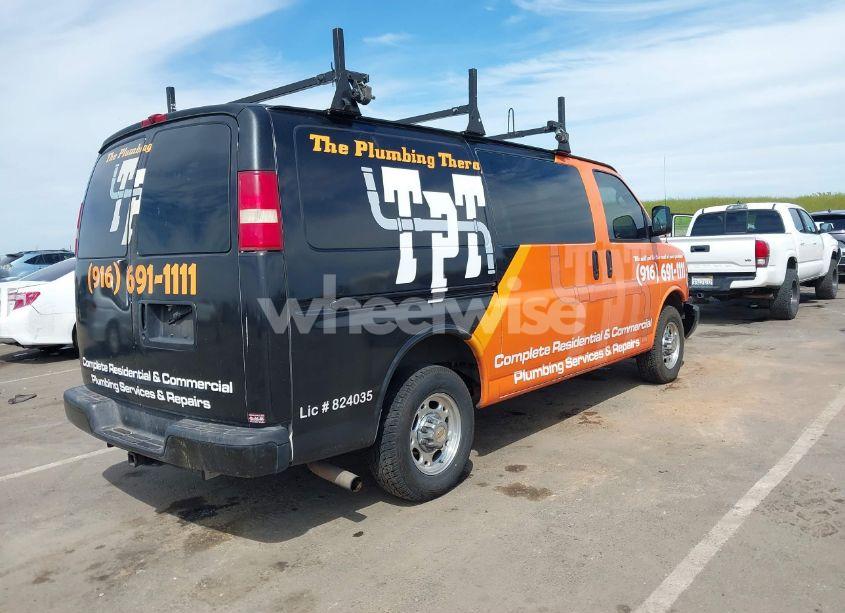 Photo 4 of 2004 Chevrolet Express (VIN 1GCGG25V241245876)
