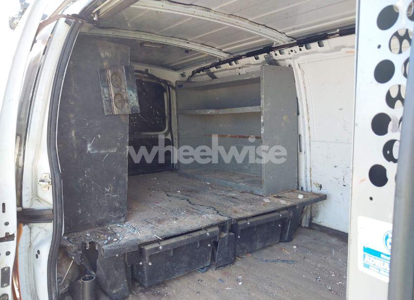 Photo 8 of 2004 Chevrolet Express (VIN 1GCGG25V241245876)