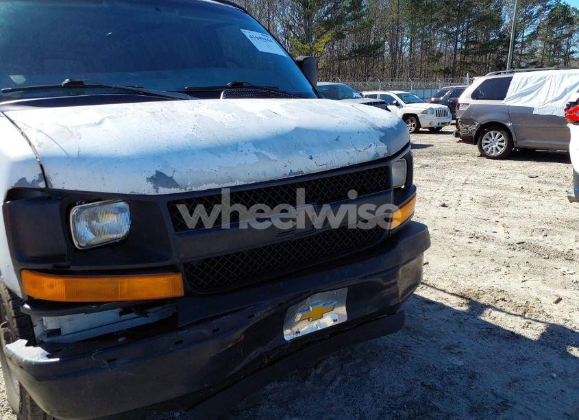 Photo 6 of 2006 Chevrolet Express WORK VAN (VIN 1GCGG25V361196299)