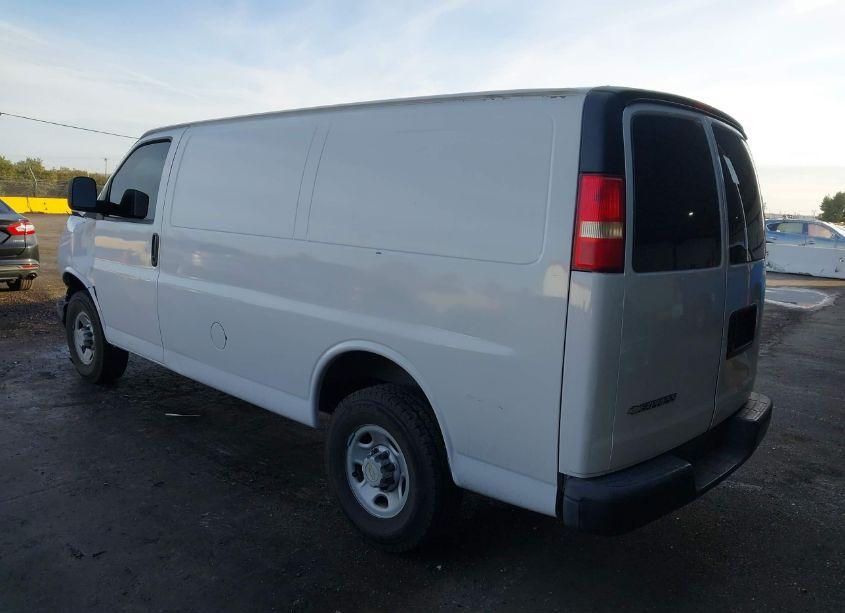 Photo 3 of 2007 Chevrolet Express WORK VAN (VIN 1GCGG25V371143359)