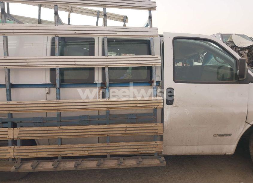 Photo 12 of 2006 Chevrolet Express WORK VAN (VIN 1GCGG25V461132062)