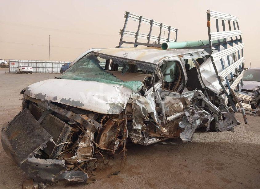 Photo 2 of 2006 Chevrolet Express WORK VAN (VIN 1GCGG25V461132062)