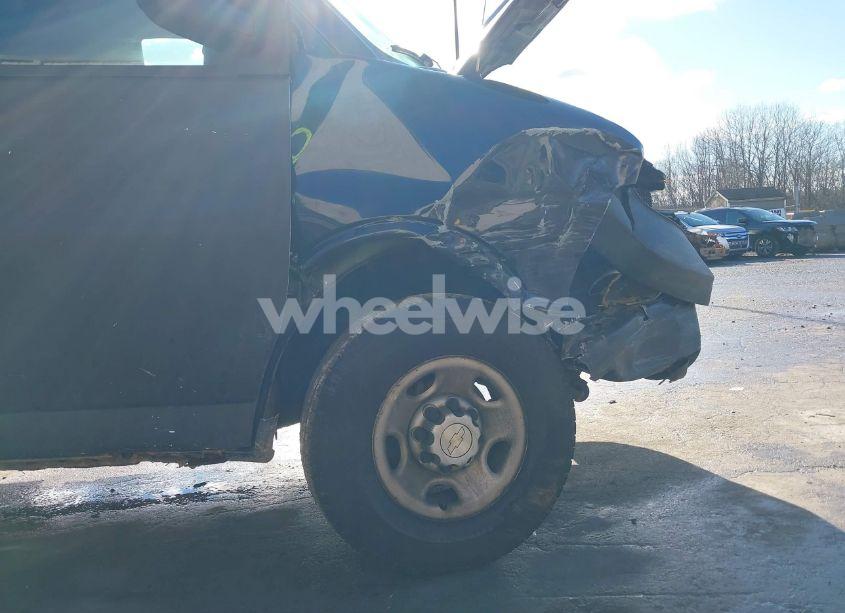 Photo 6 of 2006 Chevrolet Express WORK VAN (VIN 1GCGG25V461222652)