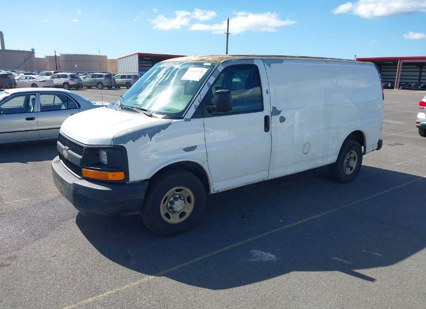 Photo 2 of 2007 Chevrolet Express WORK VAN (VIN 1GCGG25V471130913)