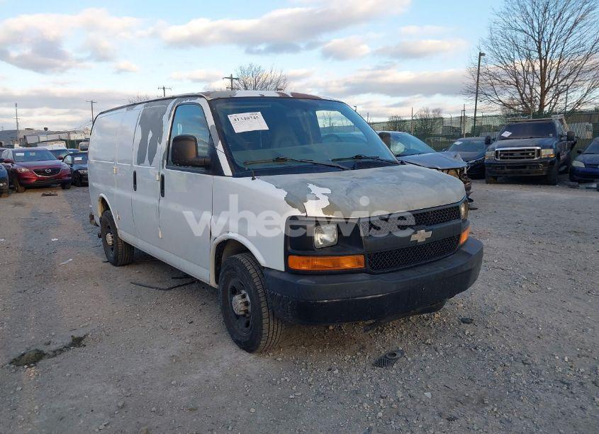 2007 Chevrolet Express WORK VAN (VIN 1GCGG25V471188245) main photo