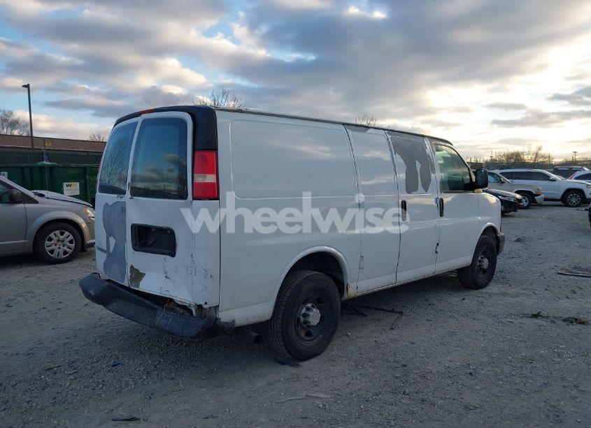 Photo 4 of 2007 Chevrolet Express WORK VAN (VIN 1GCGG25V471188245)