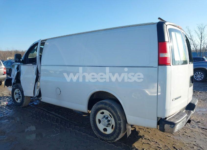 Photo 14 of 2007 Chevrolet Express WORK VAN (VIN 1GCGG25V571105406)