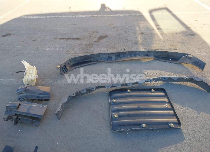 Photo 11 of 2004 Chevrolet Express (VIN 1GCGG25V641142380)