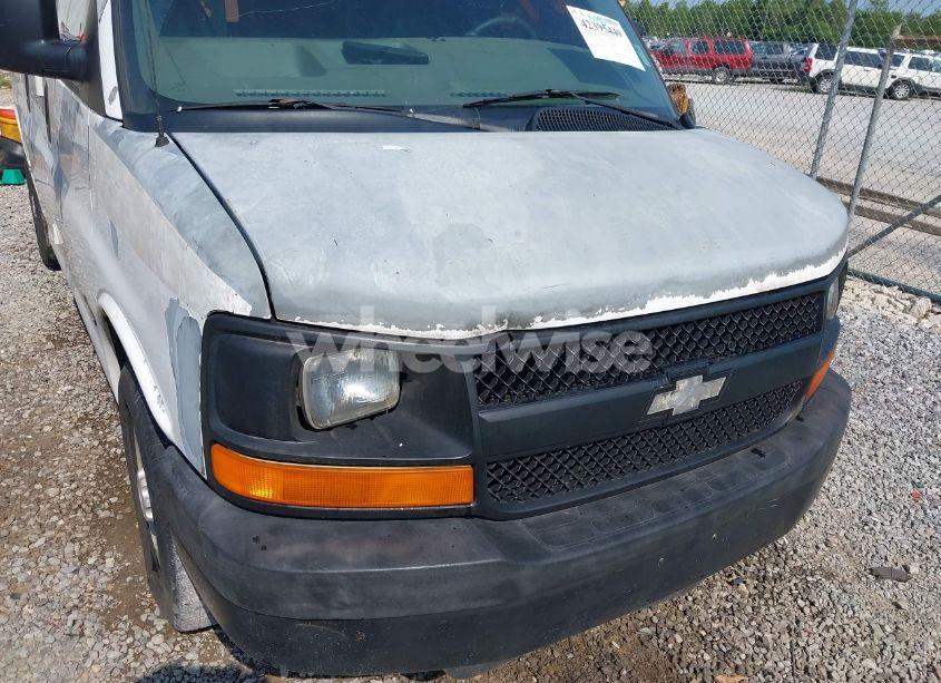 Photo 6 of 2006 Chevrolet Express WORK VAN (VIN 1GCGG25V961163758)