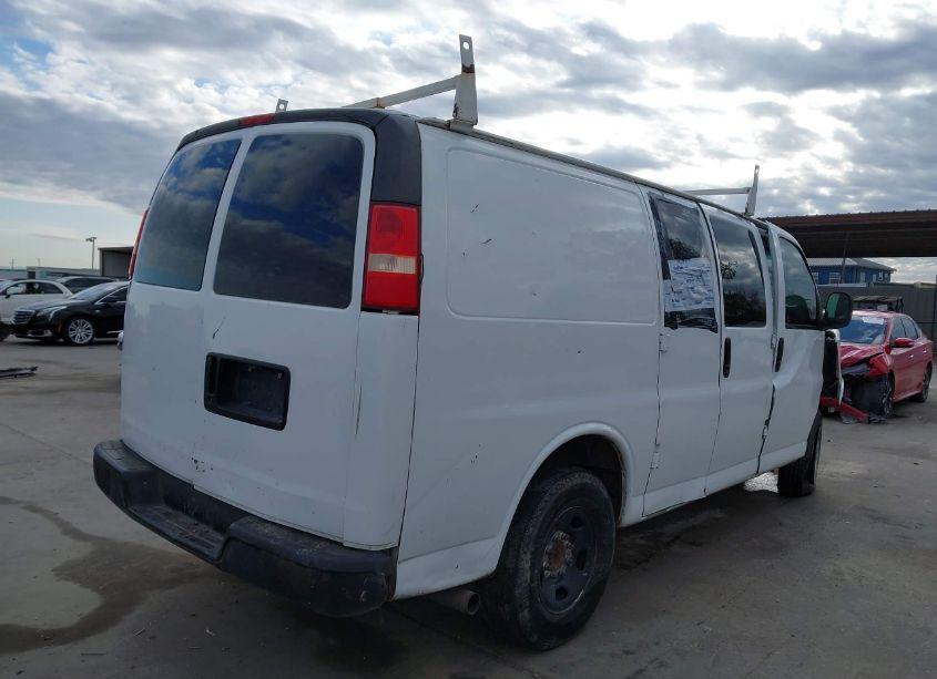 Photo 4 of 2007 Chevrolet Express WORK VAN (VIN 1GCGG25V971120507)