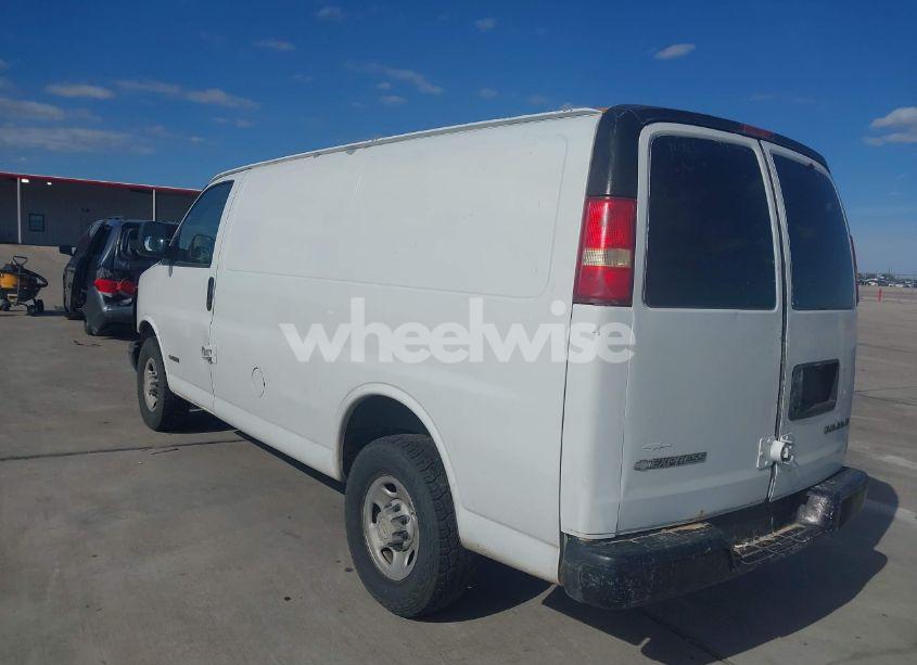 Photo 3 of 2006 Chevrolet Express WORK VAN (VIN 1GCGG25VX61108493)