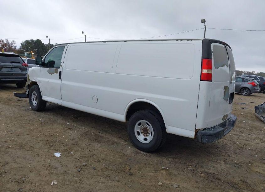 Photo 3 of 2008 Chevrolet Express WORK VAN (VIN 1GCGG29K981230765)