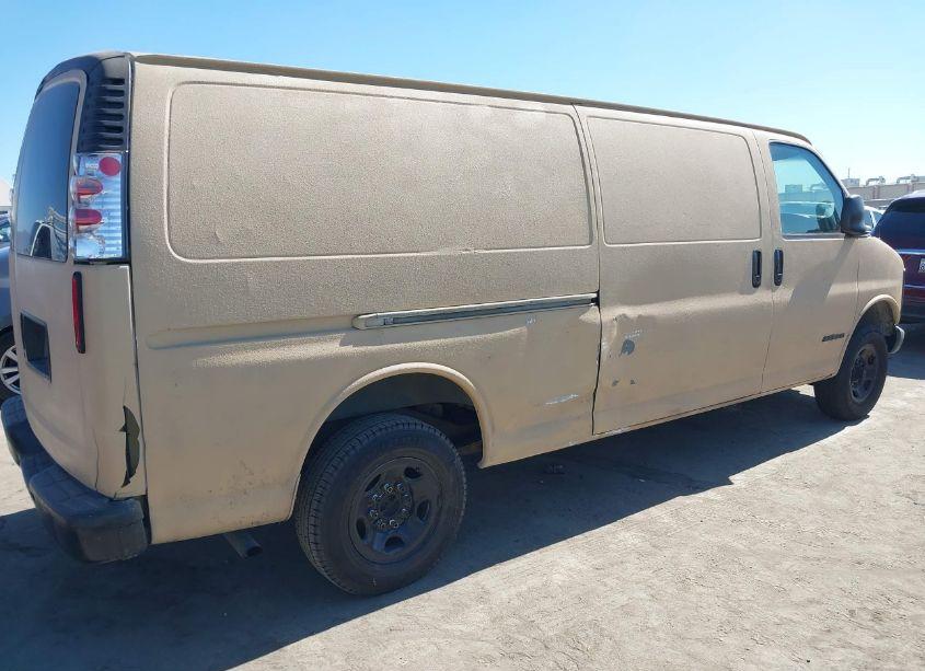 Photo 13 of 2002 Chevrolet Express (VIN 1GCGG29R421136006)
