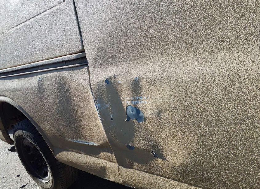 Photo 6 of 2002 Chevrolet Express (VIN 1GCGG29R421136006)