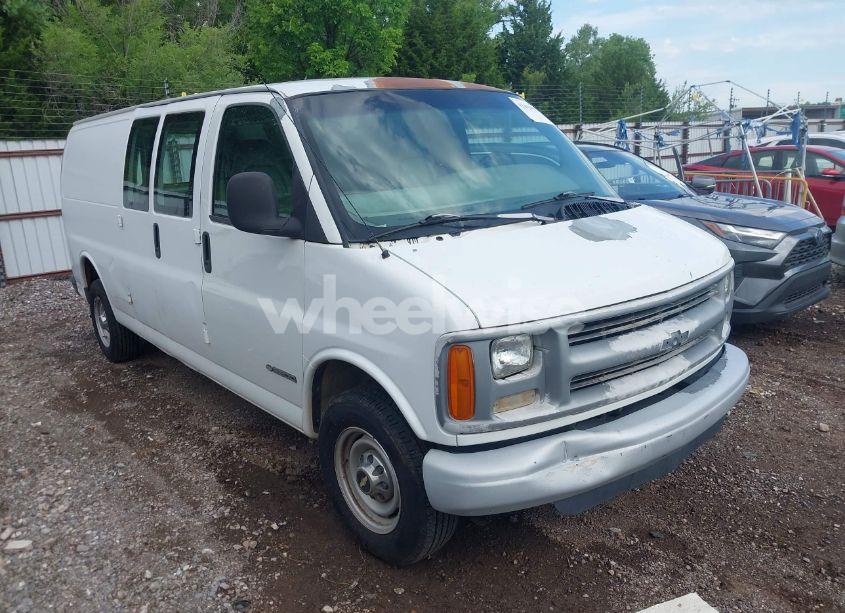 1999 Chevrolet Express (VIN 1GCGG29R5X1148396) main photo