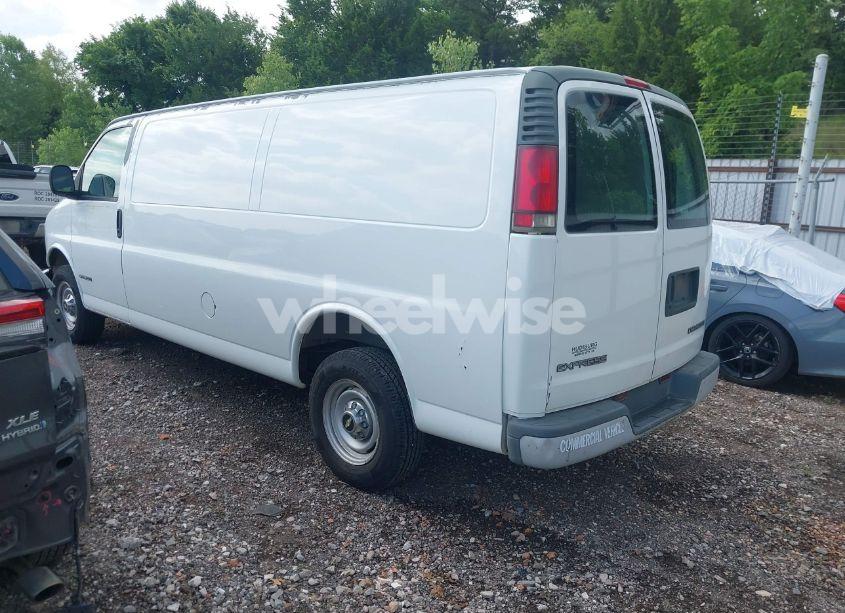 Photo 3 of 1999 Chevrolet Express (VIN 1GCGG29R5X1148396)